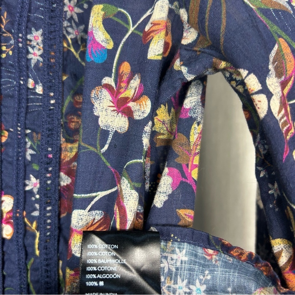 Anthropologie Pilcro Ladder Lace Floral Tunic Blouse Blue Motif size M - Picture 13 of 16